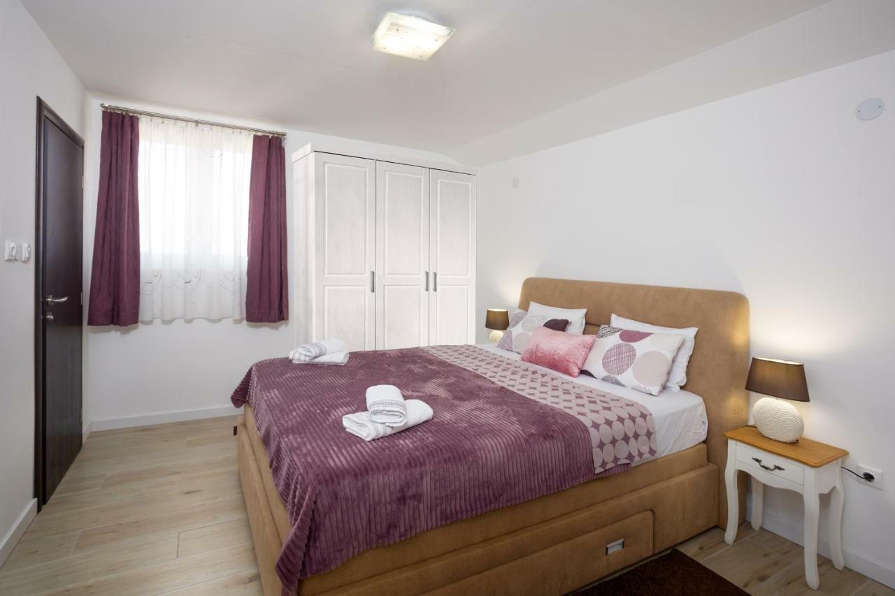 Ferienwohnung Nena Split Exterior foto